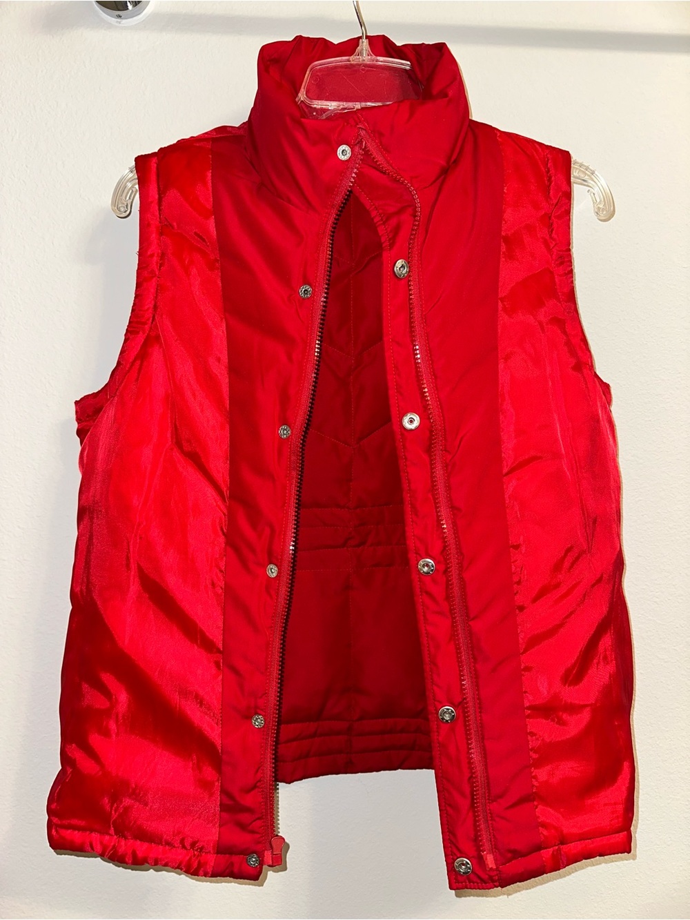 Athletic Works Red Quilted Women's Puffer Vest Ladies M 8/10 - Picture 9 of 10